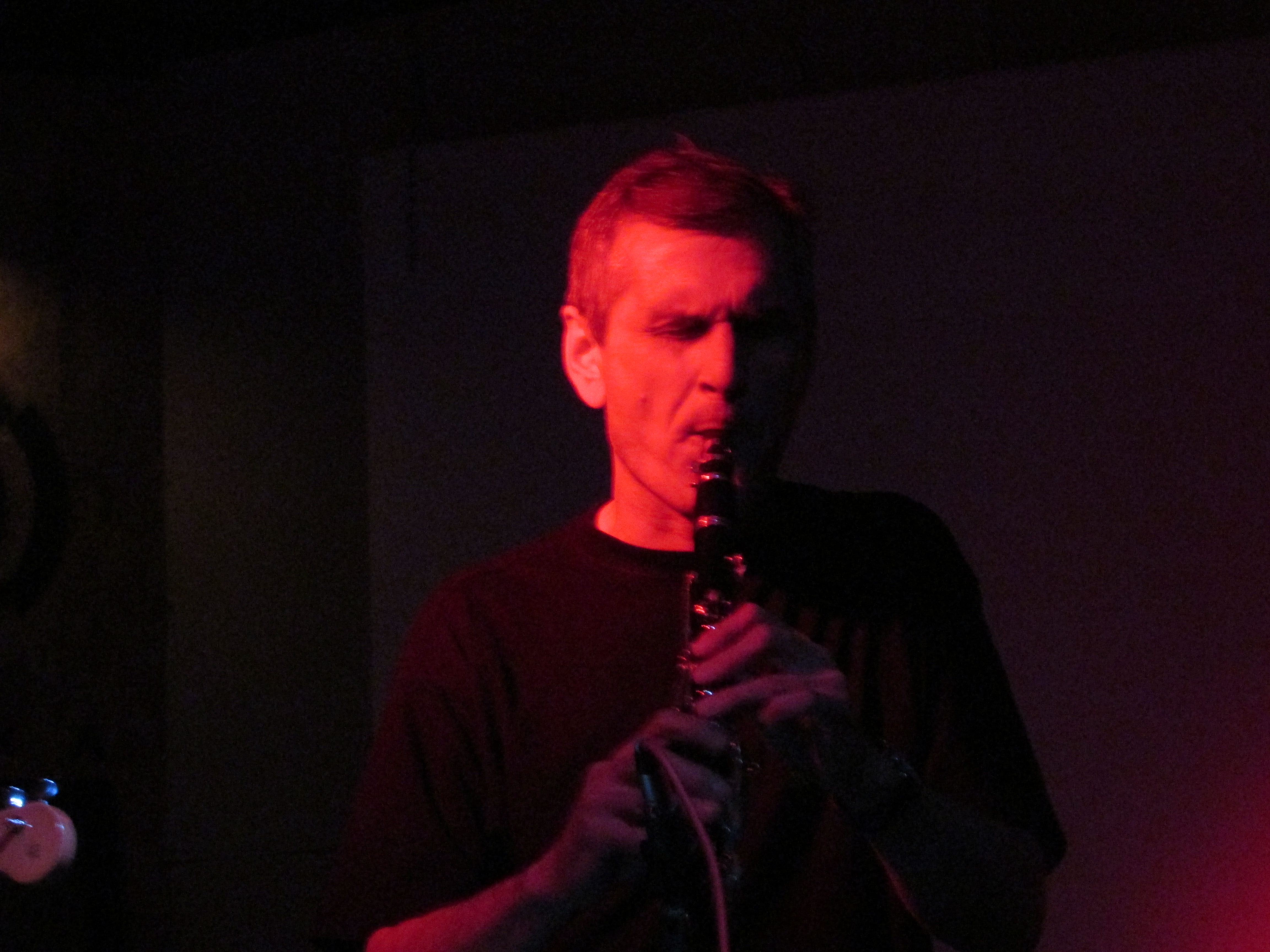 Равиль Азизов играет на кларнете. Фото 2015-07-05-21.15.33