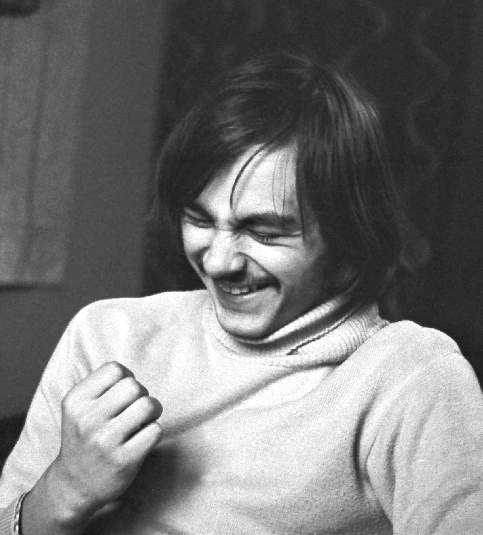 Беклемишев, Владимир Александрович
    (1963-2022), также известный как Вольдемар и В.А., участник группы ДК